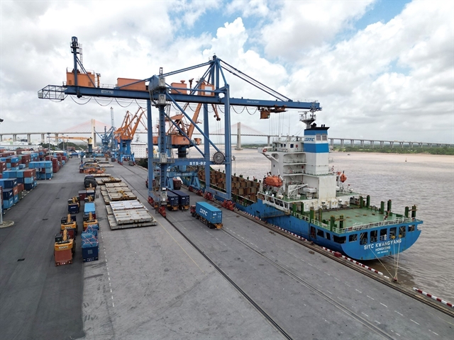 Việt Nam, a potential global transit hub